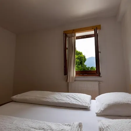 Pr'finzgar Pensionat Brezje